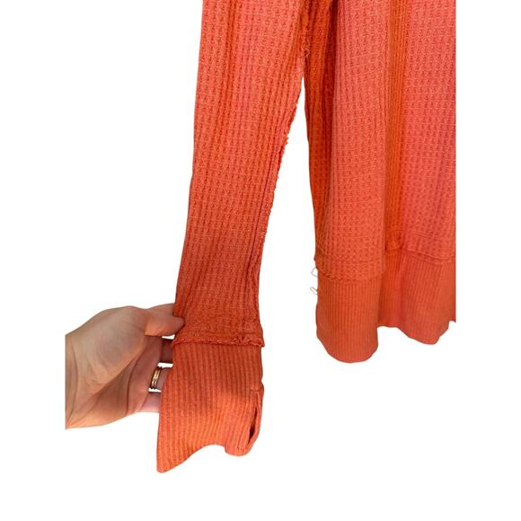 FREE PEOPLE North Shore Thermal Tunic Top Size Small Corral Orange Waffle Knit - Picture 4 of 11